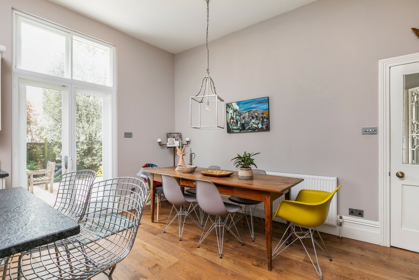 Property for sale in Christchurch Road, Winchester, SO23 (Ref 3541