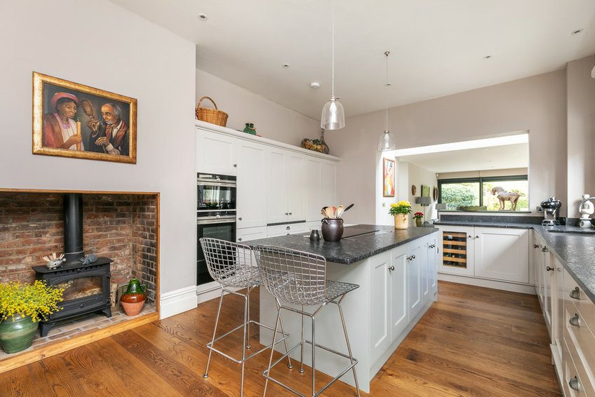 Property for sale in Christchurch Road, Winchester, SO23 (Ref 3541